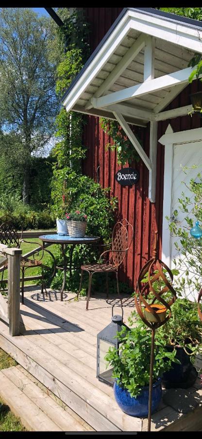 Апартаменты Torpgarden Oennerudsvaegen 56 Турсбю Экстерьер фото